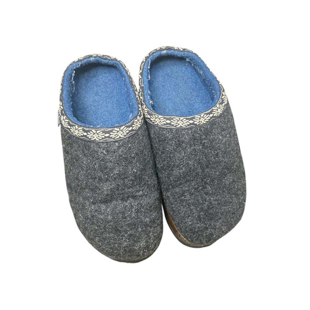 L.L. Bean Grey Wool Slip On Slipper Comfortmocs S… - image 1